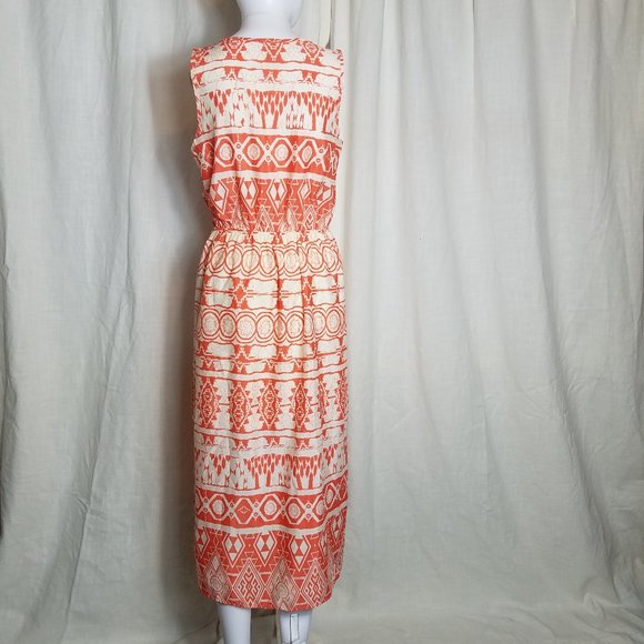 Francesca's bird cage geometrical shift dress - Picture 2 of 11